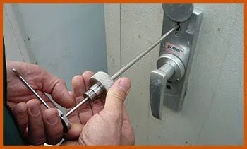 Romulus MI Locksmith Store Romulus, MI 734-238-3011 - 5-lock-opening